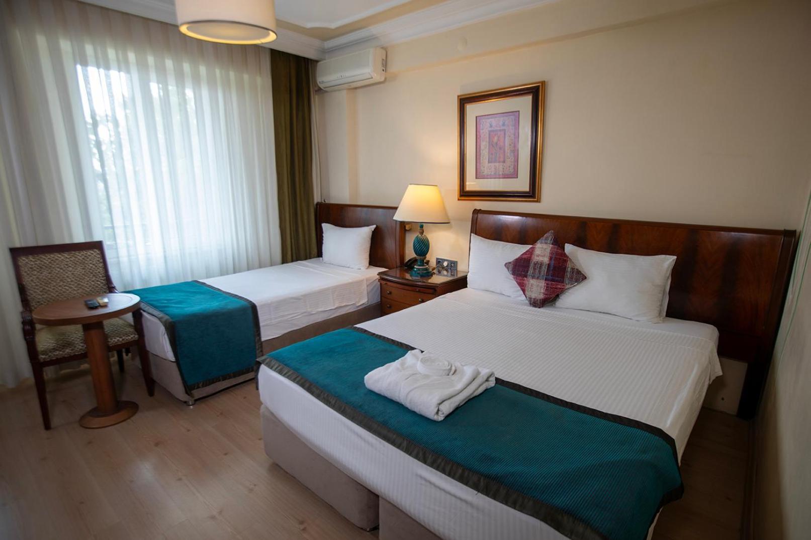 Hotel Simsek Edirne Eksteriør billede
